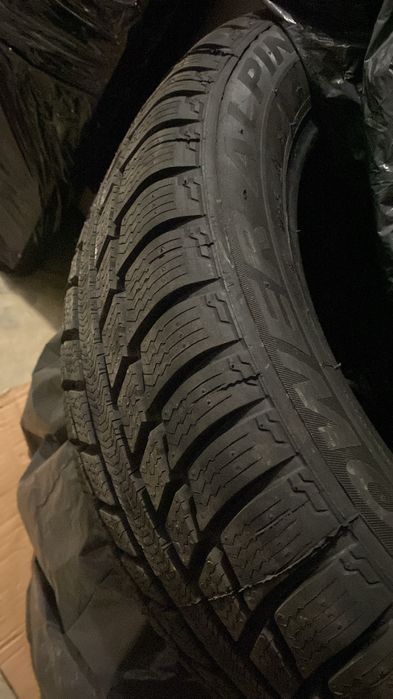 Cauciucuri Iarna R16