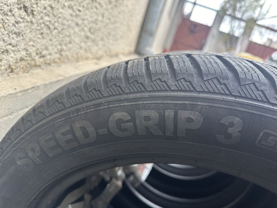 Set cauciucuri iarna 235/55 R18