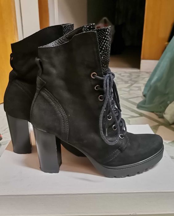 Дамски обувки от естествена кожа на ток, 37 номер