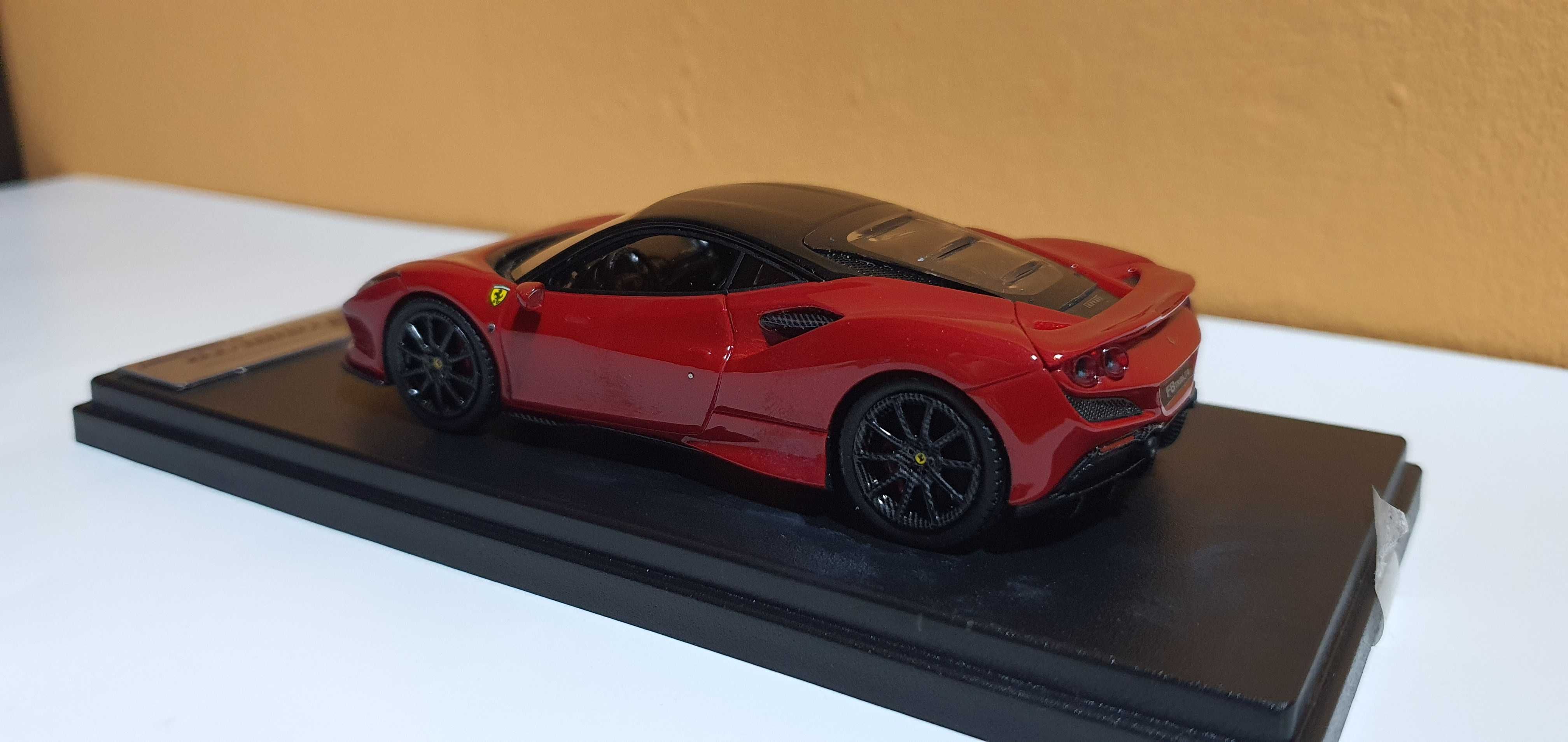 Macheta Looksmart 1:43 Ferrari F8 Tributo Rosso Corsa/Black MY2020