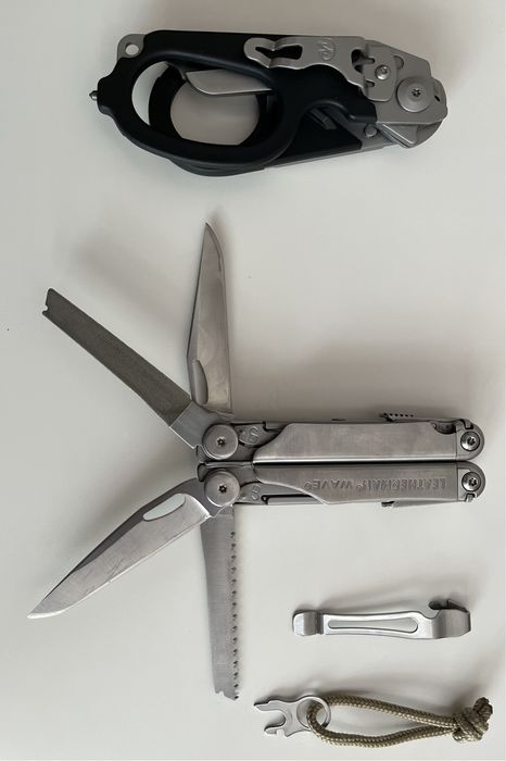 Leatherman Multitool Wave,Raptor+T-Reign Retractor USA