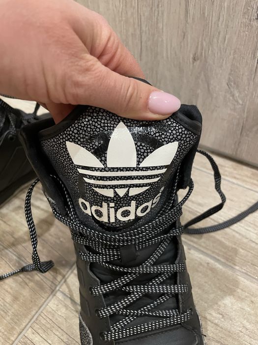 Кецове Adidas номер 39