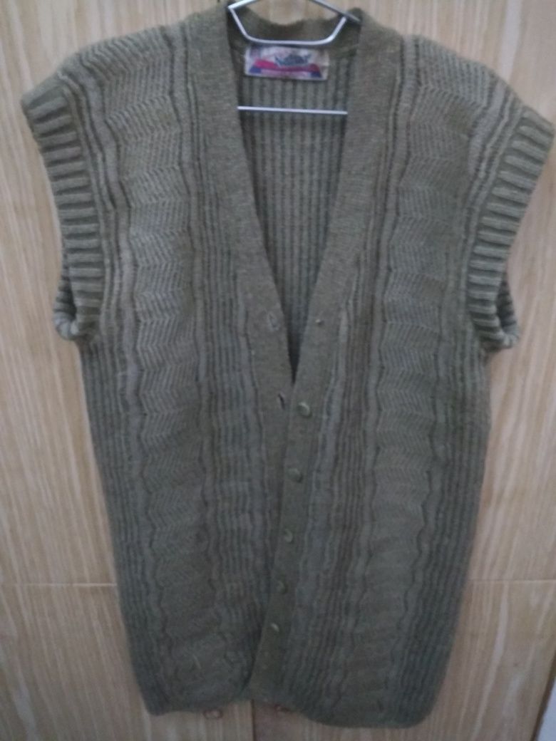 Безрукавка. Калин, Узун , иссккина ,Зур нарса.46,48,50 размерда.