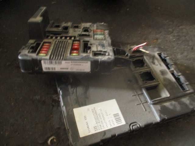 Tablou panou UCH BSM BSI Renault Megane 2 motor 1,6 benzina 16 valve