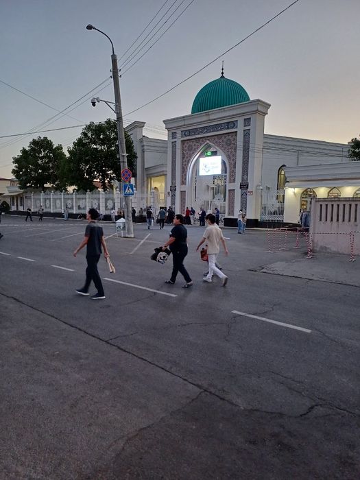 Kvartira ozimiki sotiladi 2 hona 1 honali 2 hona qlingan