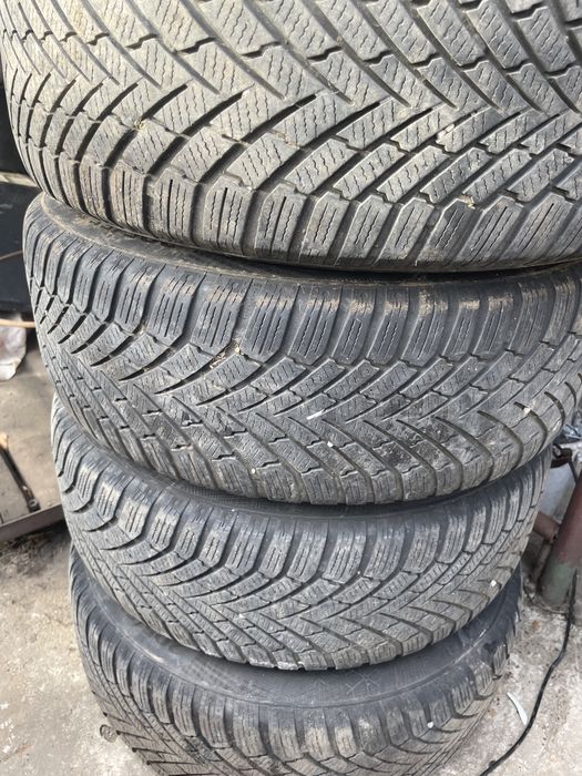 se vand set jante bmw cu tot cu cauciucuri CONTINENTAL 205/55R/16H