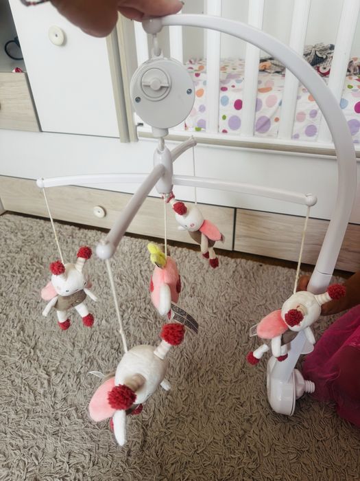 Бебешка въртележка