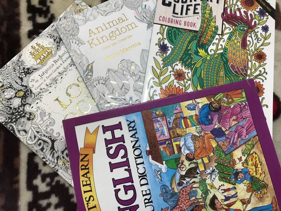 Книга Английский для детей и раскраски пр-во Канада