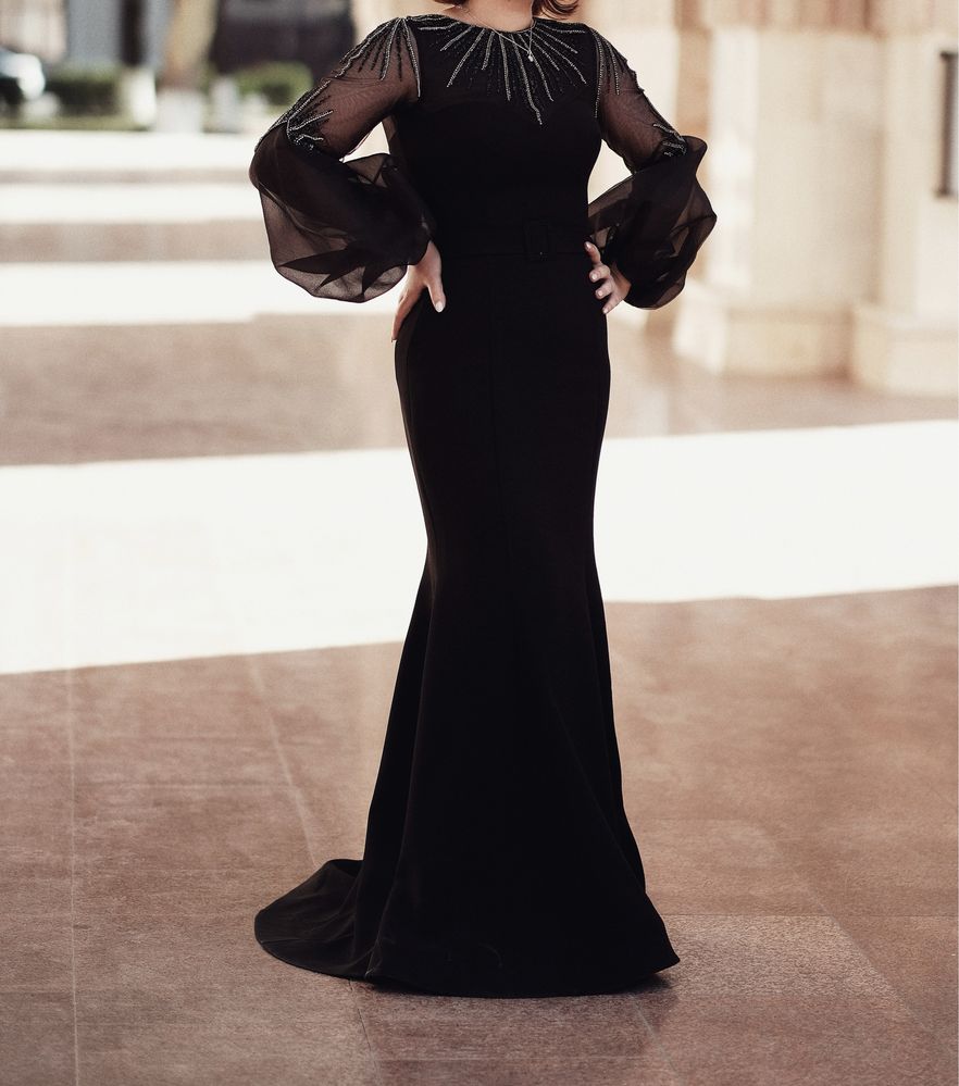 Вечернее платье черное