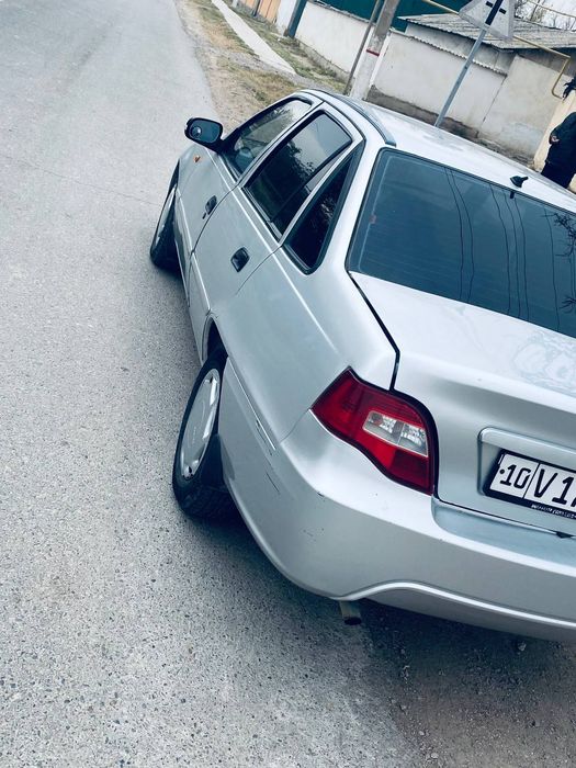 Nexia 2 sonis gibrit sotiladi narxi yana kelishiladi