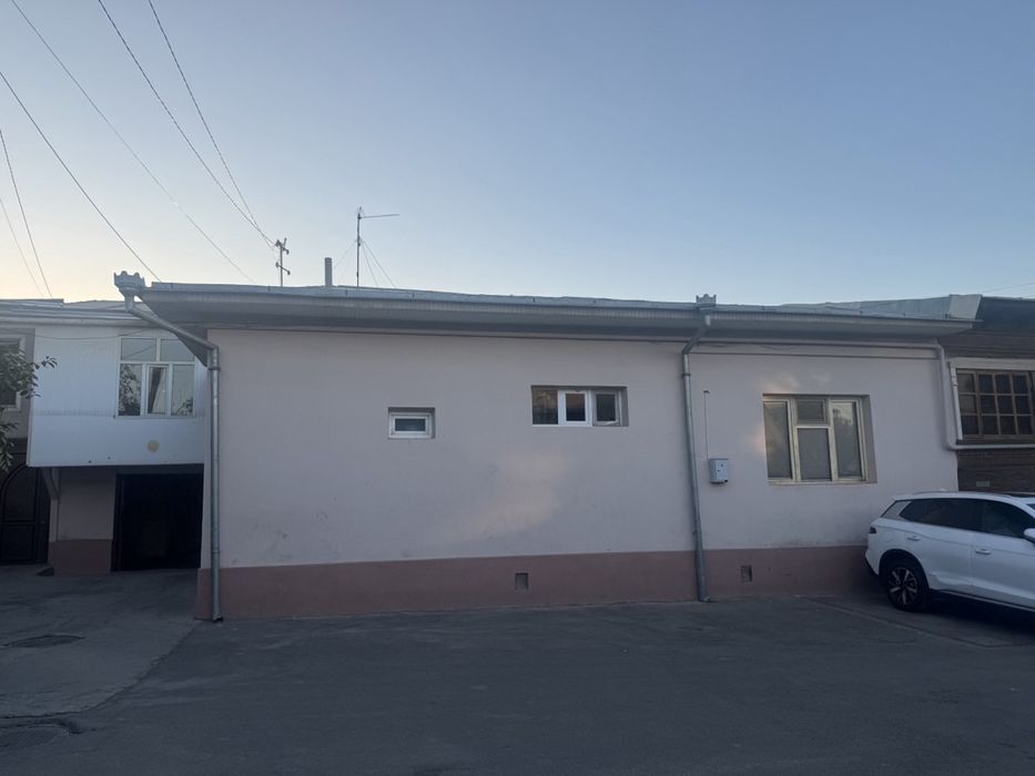 Гани Агзамов махалла уй сотилади