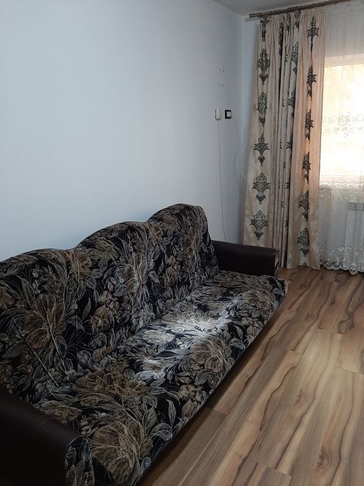 Apartament de închiriat cu doua camere zona Grivița