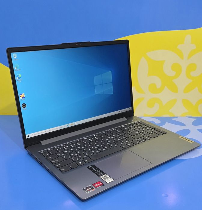 Ноутбук Lenovo/Ryzen 5-7520U/RAM 8GB/SSD 512GB Код 6664