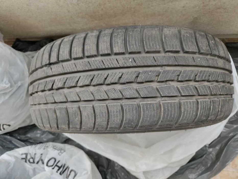 Зимни гуми Roadstone