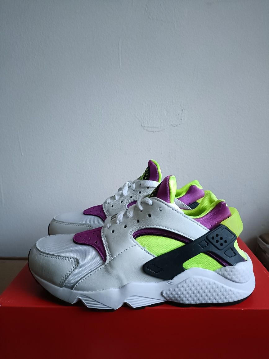 Nike Air Huarache номер 35,35.5, 36, 36.5, 37, 37.5, 38