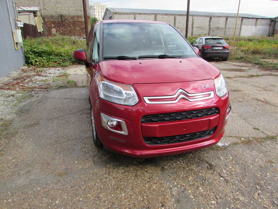 Vand Citroen C3 Picasso 1,2 benzina, an 2015, 100.000km