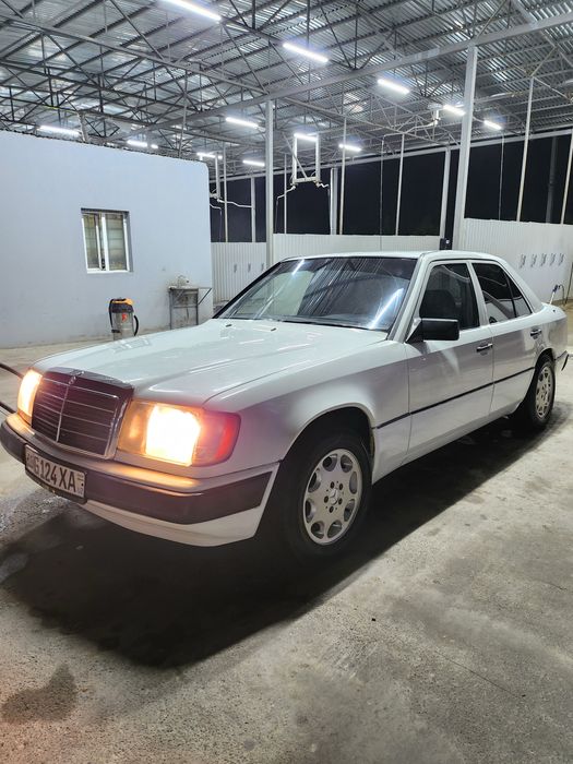 Mercedes benz w124 e230
