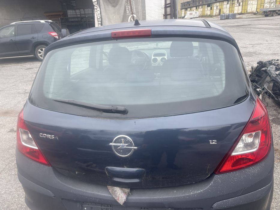 Заден капак врата стопове за opel corsa d 4 врати