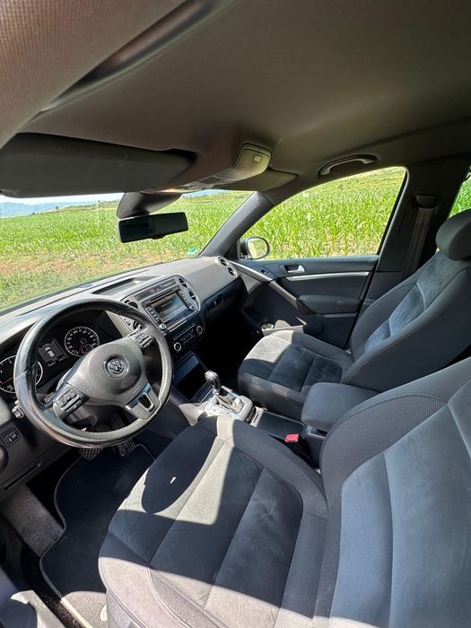 Volkswagen Tiguan / 4x4 / R-Line / Dynaudio