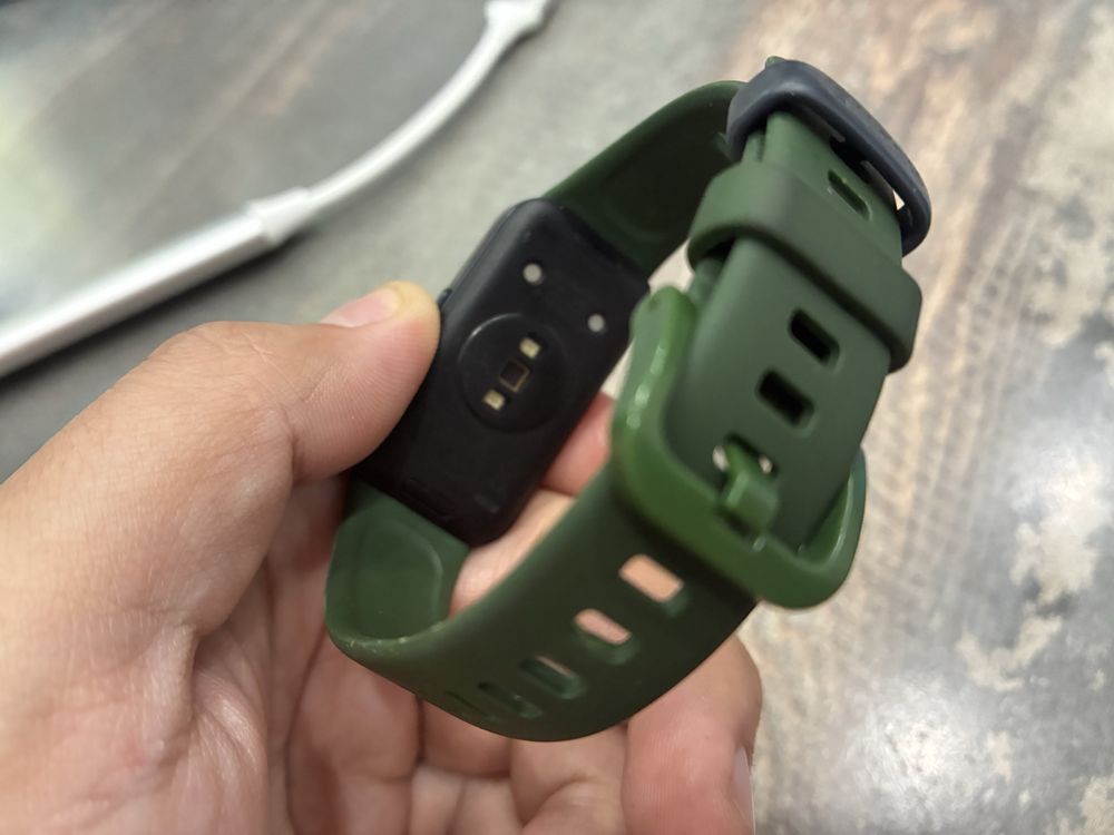 часы huawei band9