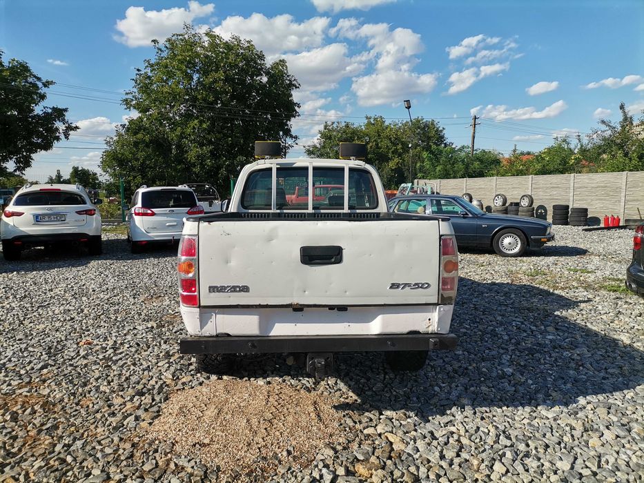 Mazda bt 50 An 2011