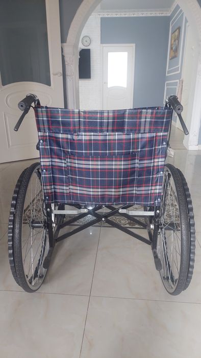 Инвалидная коляска