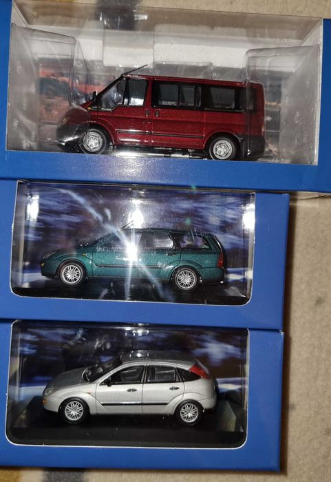 Se vinde machete ford focus.