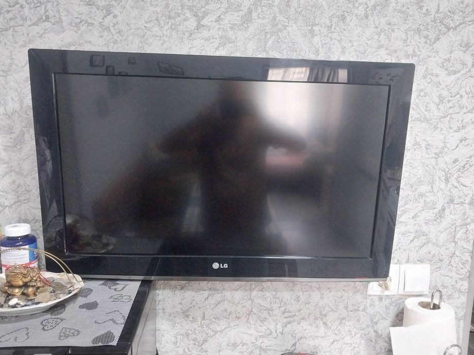 Плазменный Телевизор LG 32d