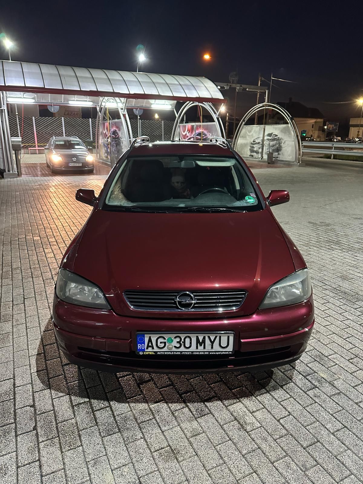 Vând Opel Astra G 1.6 8V