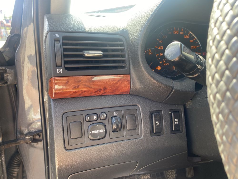 Vand Toyota Avensis