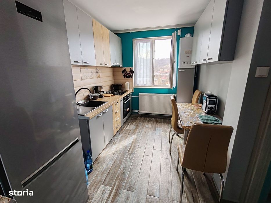 Vând apartament 2 camere cf 1 Decomandata