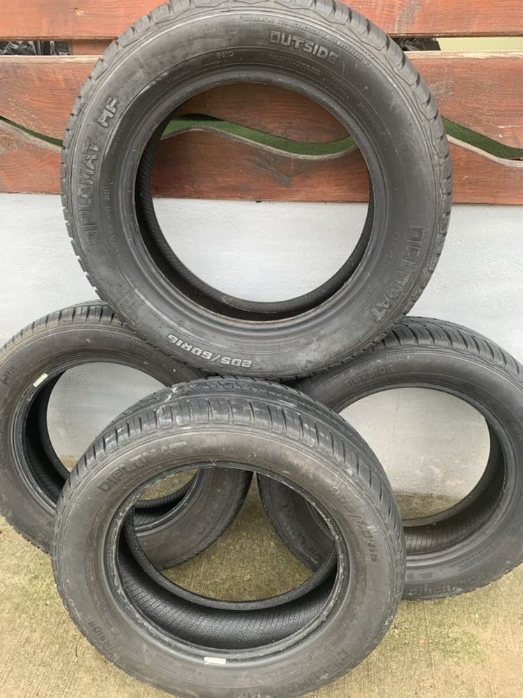 Set 4 cauciucuri 205/60/r16
