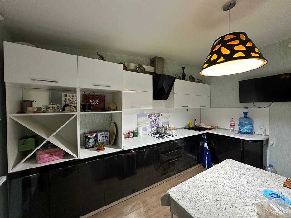 Продается 3-х комнатная квартира