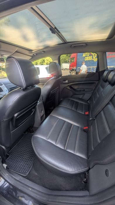 Ford kuga titanium  s 2012