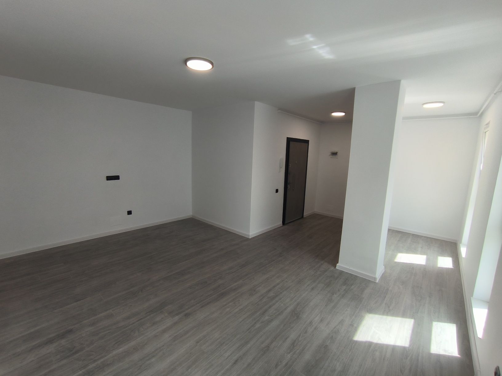 Apartament 2 camere decomandate, bloc nou, 58 mp utili, zona Someșului