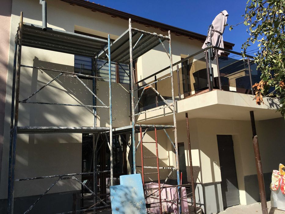 Груби строежи и довършителни дейности