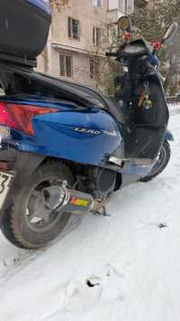 Скутер Honda Lead 110