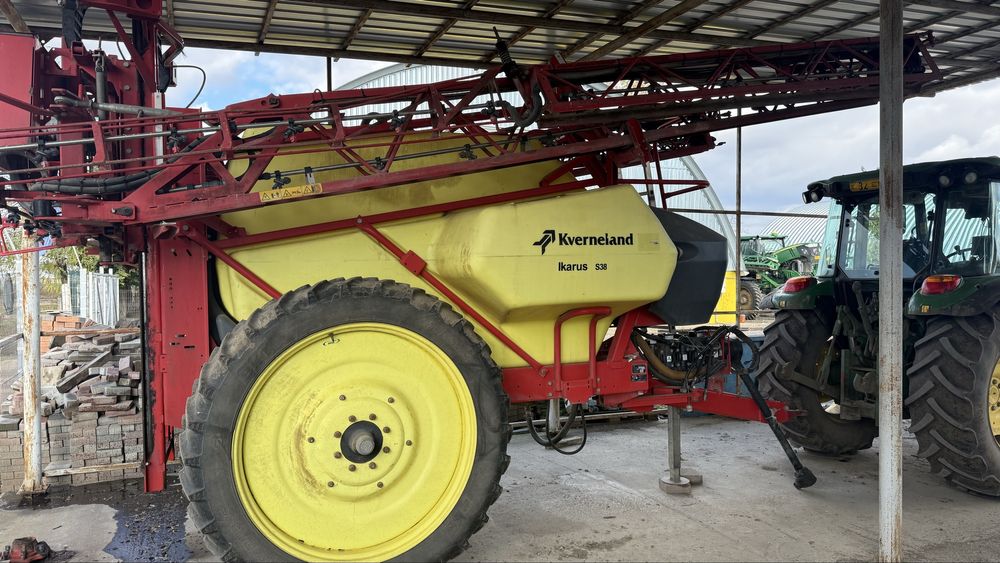 Vand  Kverneland  Ikarus  S38