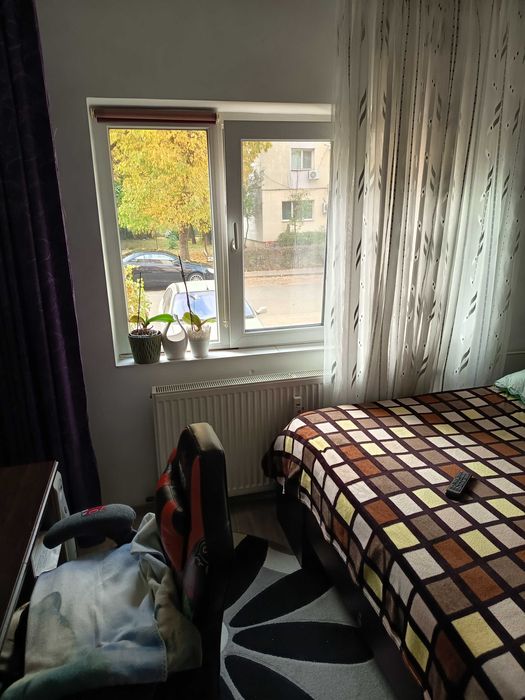 2 camere Cornitoiu p/4.