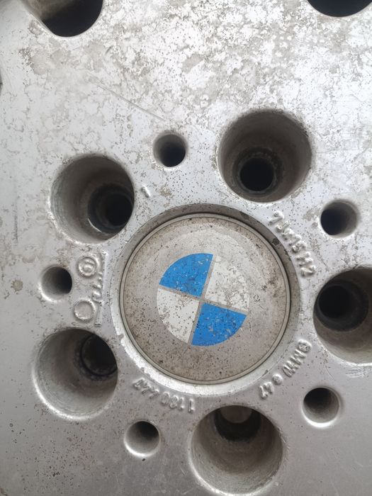 Диск 15 размер подходит на е36