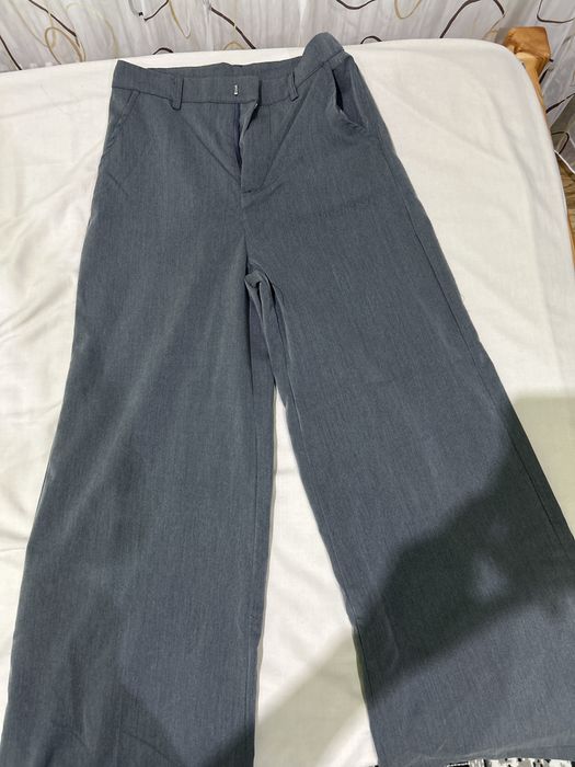 Сив панталон размер Xs