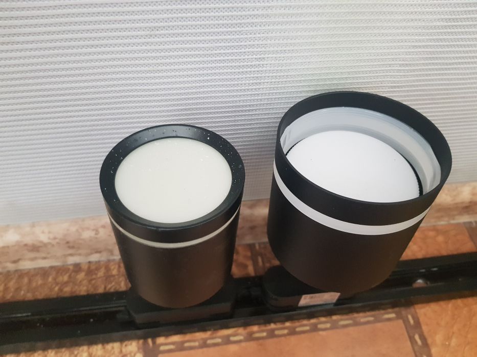 Трековый светодиодный светильник