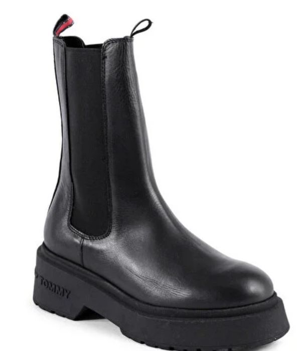 Tommy hilfiger естествена кожа унисекс