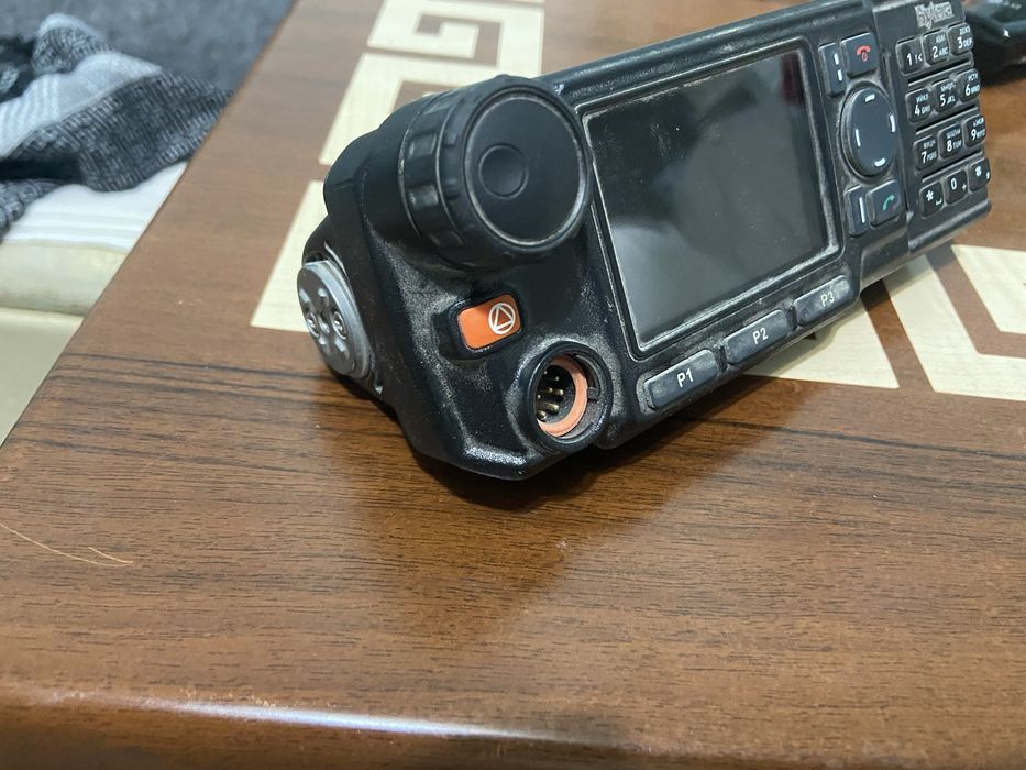 мобильная радиостанция Hytera MT680 Plus стандарта TETRA