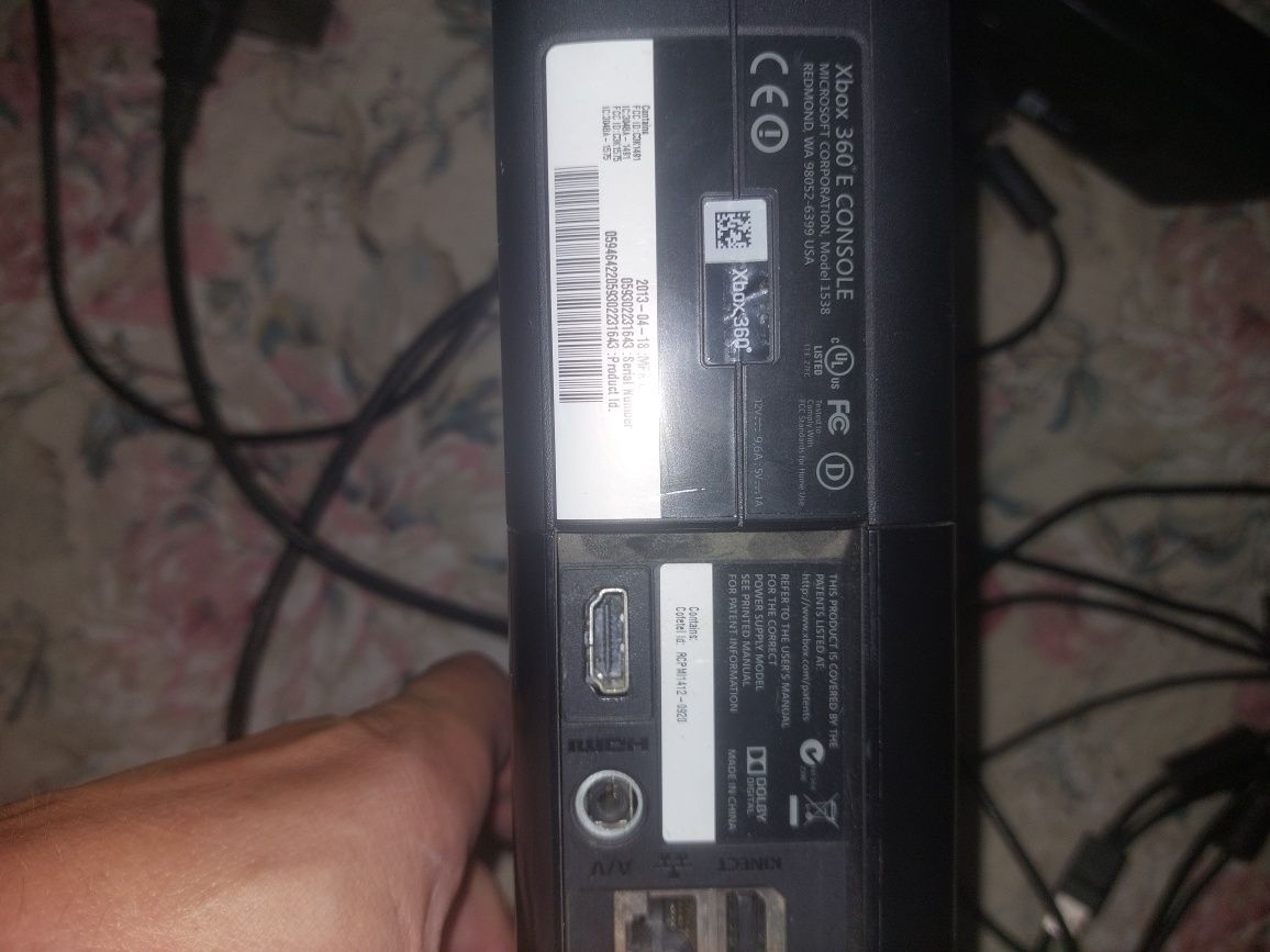 XBOX 360 E  conrol