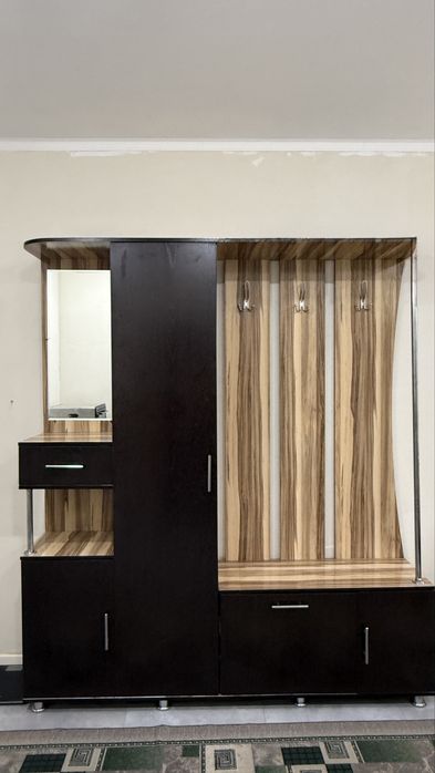 шкаф для прихожей