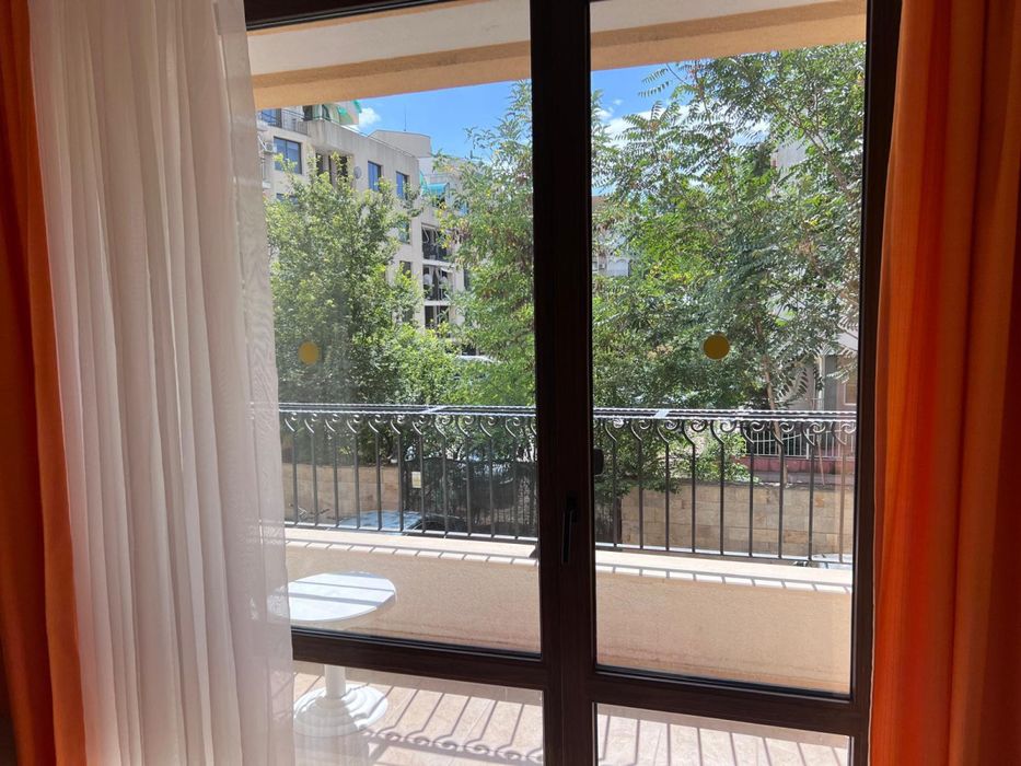 Продава се Тристаен апартамент в к.к. Слънчев бряг - 94 кв.м за 1171 €/кв.м - Снимка #6