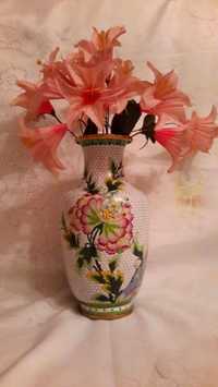 Продам вазу клузане хороший рпзмер без дефектов