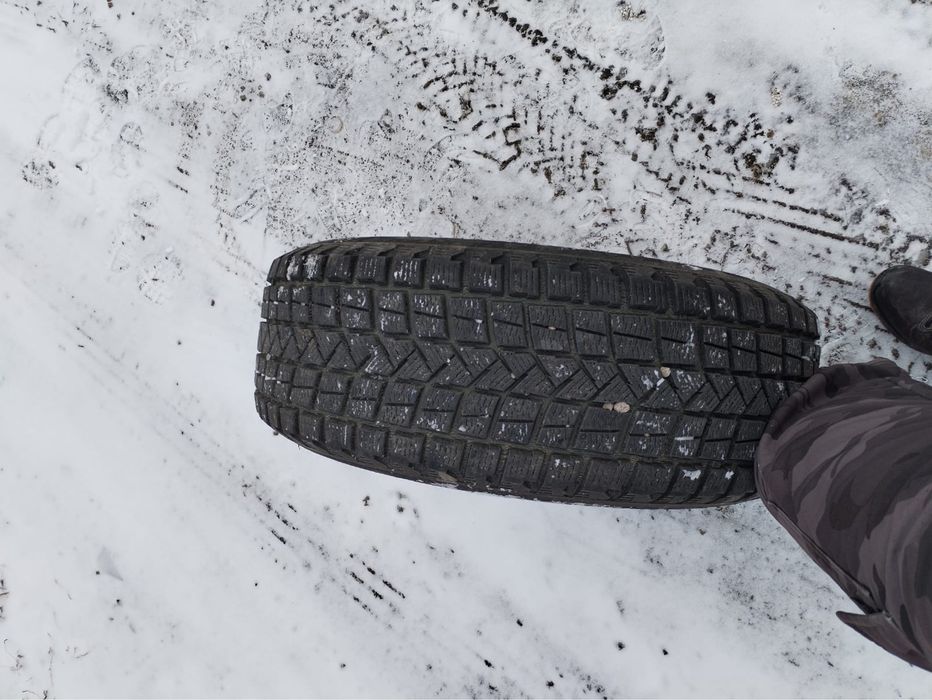 Продам шины в хорошем состояний