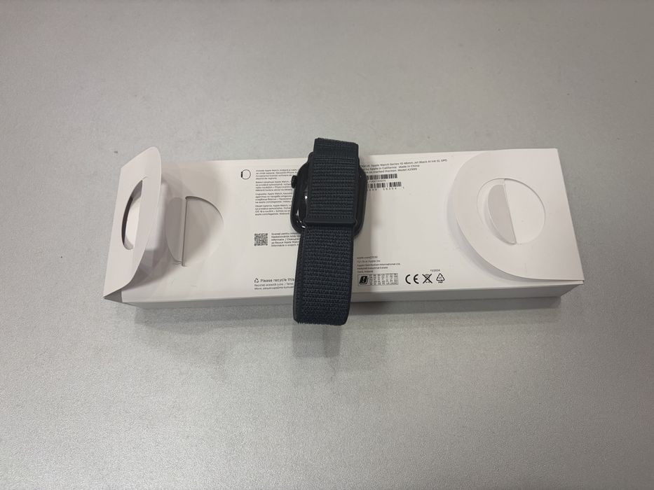Apple Watch Seria 10, 46mm, Gps, Jet Black Aluminuim Case, la cutie